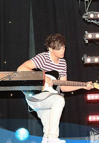 Rock Princess, Lou Lou, 19 Days, Larry Stylinson, Louis Tomlinson, On Stage, The Boys, One Direction, Harry Styles