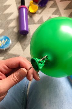 How To Connect Balloons, Quick And Easy Balloon Decorations, Garage Door Balloon Garland, How To Make Balloons Last Longer, Simple Balloon Garland Diy, Long Balloon Garland, Easy Birthday Balloon Ideas, Inexpensive Party Decor, Balloon Decor No Helium