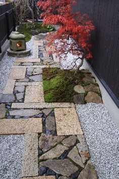 Pathway, landscape design Japanese Gardens Design Ideas, Small Japanese Garden, Japanese Garden Landscape, Small Yard Landscaping, Mini Zen Garden, Zen Garden Design, Japanese Zen Garden, Courtyard Gardens Design, Japan Garden