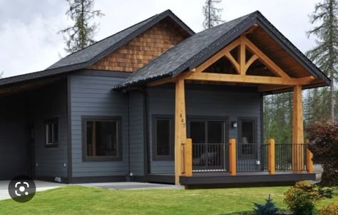 Timber Exterior, Cabin Makeover, Office Exterior, Small Cabins, Black Cottage, Metal Barn Homes, Exterior Houses, Black Houses, Gray House