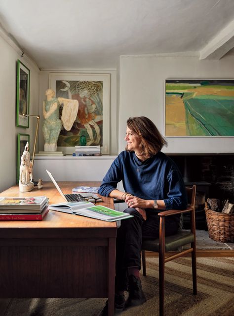 Inside an art consultant's Georgian farmhouse in Hampshire | House & Garden Art Gallery Owner Aesthetic, Georgian Farmhouse, Artistic Interior Design, Creative Consultant, Working Artist, Hampshire House, Crittal Windows, Creative Workshops, Environmental Portraits