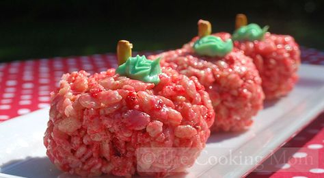 Apple Krispie Treats Fall Treats Kids, Strawberry Ladybugs, Daycare Snacks, Easy Party Treats, Apple Rice, Chocolate Covered Pretzels Recipe, Awana Cubbies, Thanksgiving Sweets, Themed Snacks