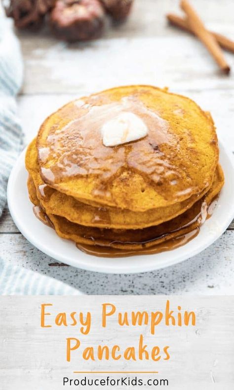 Bring your love of all things pumpkin to the breakfast table with these easy Pumpkin Spice Pancakes! Using simple ingredients that you probably already have in your pantry, this breakfast comes together in just a few minutes. #produceforkids #pumpkinspice #pumpkinpancakes Healthy Pumpkin Pancakes, Pumpkin Pancakes Recipe, Pumpkin Pancakes Easy, Pumpkin Pancake, Spice Pancakes, Pumpkin Spice Pancakes, Pumpkin Pancake Recipe, Healthy Pancake Recipes, Pancake Recipe Easy