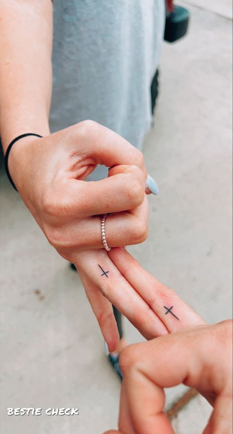 Two Friends Tattoo Ideas, Small Hand Tattoos For Best Friends, Cute Small Tattoos Friends, Cute Matching Word Tattoos, Tiny Matching Bestie Tattoos, Small Tattoos For Women Best Friends, Simple Tattoos Sisters, Best Friend Tattoos Connecting, Tattoo Ideas Female Small Matching