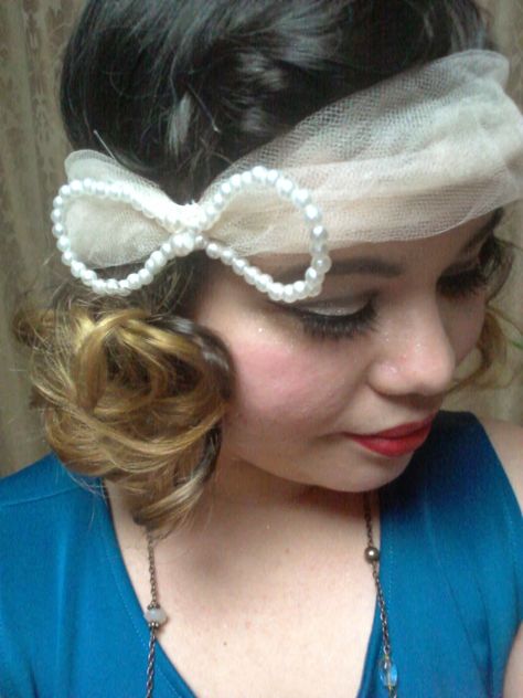 DIY Tulle Bow Headband Diy Tulle Bow, Statement Headband, Diy Tulle, Tulle Bow, Tulle Bows, Diy Hair Accessories, Diy Hair, The Craft, Diy Accessories