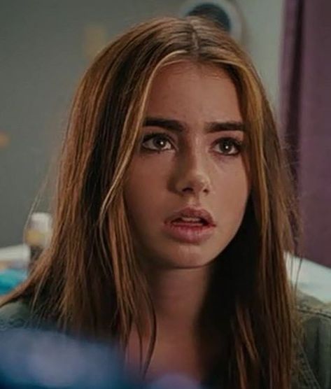 Lily Collins Makeup, Lily Collins Hair, Young Actresses, Female Actresses, White Face, Lily Collins, Beauty Face, Girl Face, Woman Face