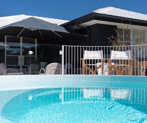 ✨ This backyard renovation is a vision of elegance. Featuring our White Spigots, Custom curved rod fencing, and Frameless Glass pool fencing that harmonise beautifully with the white-tiled plunge pool. 💙🌿 ☎️ Call 1300 71 81 92 to discover white, or many of our other colour pool fencing options. . . . #WhiteDelight #BackyardOasis #PoolsideParadise #poolfencing #curvedpoolfencing #whitehardware #whitespigots White Pool Fence Ideas Australia, Curved Pool Fence, White Pool Fence, Beach House Pool, Glass Pool Fencing, White Pool, Fencing Options, Pool Fencing, Backyard Renovation