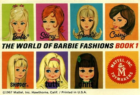 Alan Barbie, First Barbie Doll, Barbie Booklet, First Barbie, Magic Fashion, Play Barbie, Barbie Art, Barbie Barbie, Color Magic