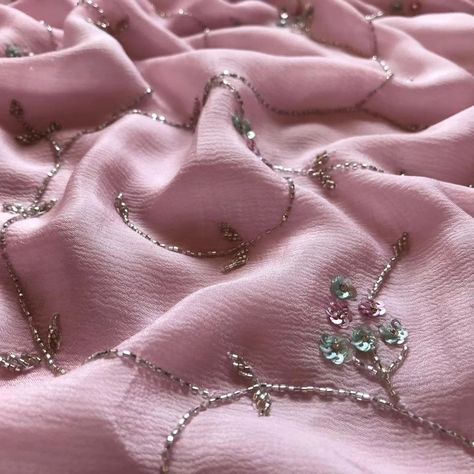 🌸🧁D@D🌸🧁 Baby Pink Premium Pure Chinnon Crepe Chiffon drapes of luxury embellished with jaal sequins cut daana handwork & running handwork bp @ ₹9300 shipping free for Our Resellers Handmade Embroidery Designs, Handmade Embroidery, May 11, Baby Pink, Embroidery Designs, Chiffon, Embroidery, Pure Products, Running