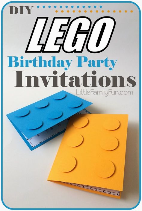 How to make Lego Party Invitations. So easy! Perfect for a Boy Birthday Party! Lego Party Invitations, Lego Friends Party, Lego Invitations, Lego Themed Party, Diy Lego, Lego Birthday Party, Lego Birthday, Lego Minecraft, Goody Bags