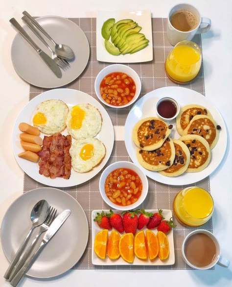 Couple Breakfast, Healthy Breakfast Menu, Catering Ideas Food, Cookout Food, Healthy Lifestyle Food, Healthy Food Dishes, Healthy Food Motivation, Food Platters, Food Videos Cooking