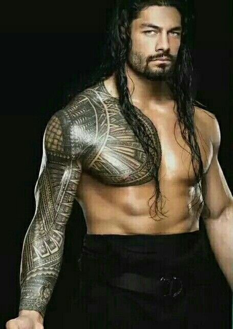 WOW!! Stammestattoo Designs, Roman Reigns Tattoo, Tato Maori, Roman Reigns Shirtless, Wwe Superstar Roman Reigns, Polynesian Tattoo Designs, Blackout Tattoo, Marquesan Tattoos, Samoan Tattoo