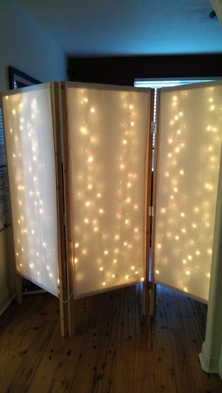 Room Divider Screen Diy, Room Divider Ideas Bedroom, Studio Apartment Room Divider, Bedroom Divider, Diy Privacy Screen, Divider Ideas, Material Ideas, Diy Room Divider, Folding Room Dividers