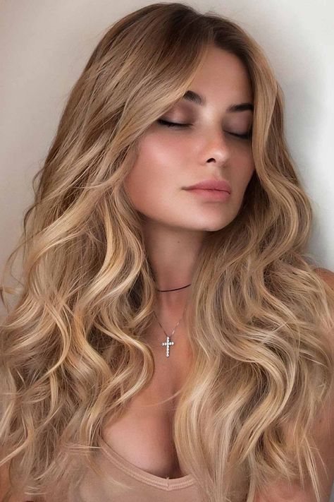 35 Honey Blonde Hair Style Ideas to Try Hairstyle Cornrows, Today Hairstyles, Warm Blonde Hair, Perfect Blonde Hair, Honey Blonde Hair Color, Honey Hair Color, Beautiful Haircuts, Honey Blonde Hair, Honey Hair