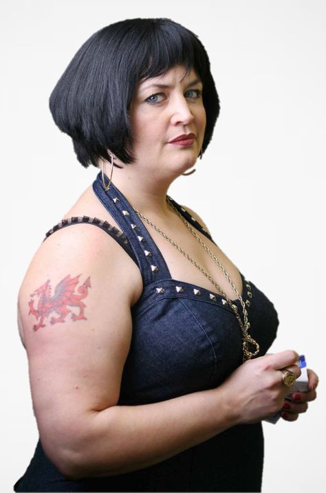 Nessa from Gavin and Stacey Ruth Jones, British Icons, British Tv Comedies, Icons Party, Human Faces, Gavin And Stacey, Imaginary Friends, Fierce Women, British Comedy