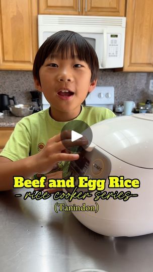 Chicken Fried Rice In Rice Cooker, Rice Cooker Fried Rice Recipes, Rice Cooker Hacks, How To Use A Rice Cooker, Tiger Rice Cooker Recipes, Oyakodon Rice Cooker, Meals In Rice Cooker, Fried Rice Rice Cooker, Rice Maker Recipes Meals