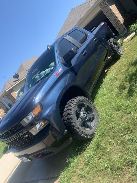 Max tire size on a stock Trail Boss (18 inch wheels) | GM Truck Club Forum Chevy Trail Boss Accessories, Chevy Trail Boss, Gmc At4, Silverado Trail Boss, Chevy Silverado Z71, Silverado Ltz, Silverado Z71, Nitto Ridge Grappler, Trail Boss