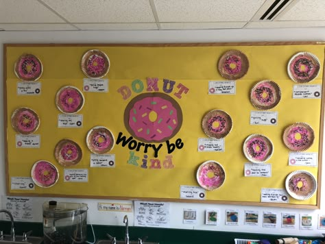 Donut Kindness bulletin board Kindness Is Sweet Bulletin Board, Donut Theme Bulletin Board, Kindness Week Bulletin Board, Donut Theme Classroom Decor, Donut Classroom Door, Sprinkle Kindness Bulletin Board, Donut Bulletin Board Ideas, Sprinkle Kindness Donut, Donut Bulletin Board