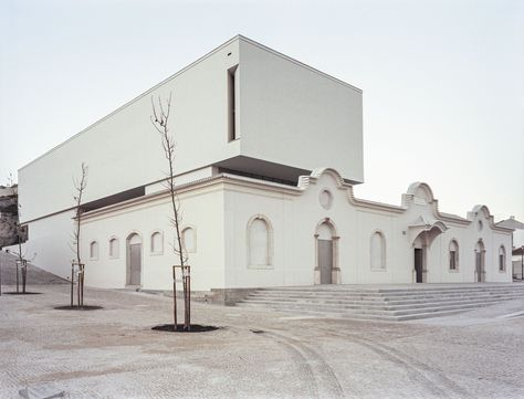 Circular Stairs, Carnival Art, Renovation Architecture, Exhibition Room, Colour Consultant, Adaptive Reuse, Arts Center, Architecture Exterior, Main Entrance