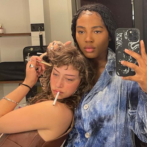 Quenlin Blackwell on Instagram: “never a dull moment” Quen Blackwell, Quenlin Blackwell, Odessa Azion, Never A Dull Moment, Mia 3, Types Of Girls, Interracial Couples, Odessa, Friend Pictures