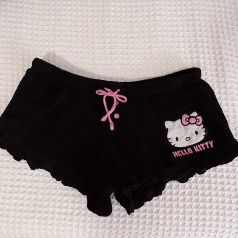 Cutecore Shorts, Emo Shorts, Hello Kitty Logo, Rare Hello Kitty, Kitty Clothes, Hello Kitty Clothes, Cute Pjs, Cute Sleepwear, 2000s Fashion Outfits