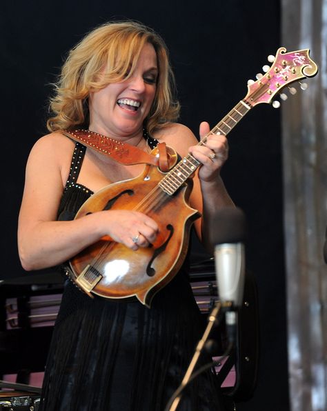 Rhonda Vincent, Gram Parsons, Real Country Music, Best Country Music, Bluegrass Music, Country Music Festival, Southern Gospel, Gospel Songs, Hank Williams