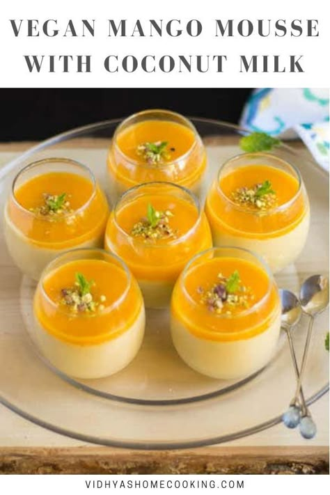 Vegan Mango Mousse, Fruit Deserts, Mango Desserts, Homemade Strawberry Sauce, Healty Dinner, Mango Mousse, Mango Dessert, Homemade Snickers, Vegetarian Cookbook