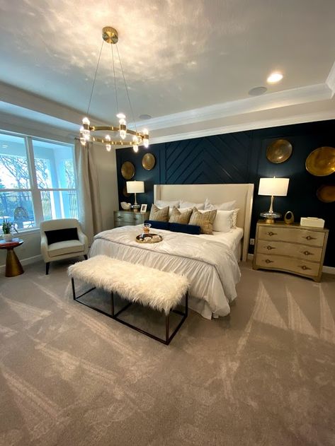 Dark Blue And Silver Bedroom Ideas, Navy Grey Gold Bedroom, Silver And Blue Bedroom Ideas, Room For Married Couple, Married Couple Room, Couple Room Ideas Bedrooms Married, Classy Bedroom Ideas For Couples, Couple Bedroom Ideas Married, Blue Master Bedrooms Decor