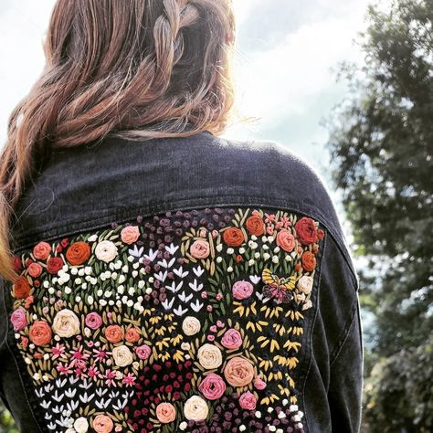 Floral Embroidered Denim Jacket, Blue Jean Jacket Embroidery, Black Denim Jacket Embroidery, Black Jean Jacket With Patches, Embroidery Designs Jean Jacket, Embroider Denim Jacket, Hand Embroidered Jean Jacket, Hand Embroidered Denim Jacket, Hand Embroidered Jacket