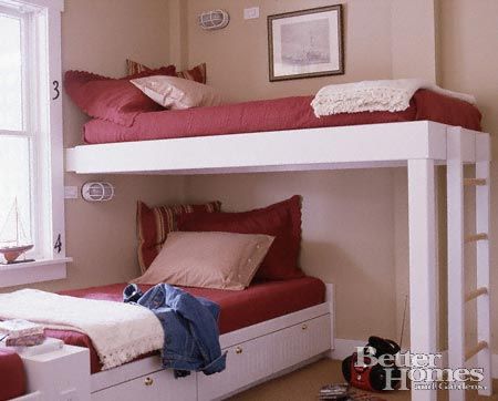 Bunk bed opposite! cute bedroom layout Simple Bunk Bed Rooms For Kids, Box Room Bunk Bed Ideas, Bunk Bed Designs Small Bedrooms, Box Room Bedroom Ideas, Corner Bunk Beds, Bunk Bed With Stairs, Bunk Beds For Boys Room, Bed With Stairs, Bunk Bed Room