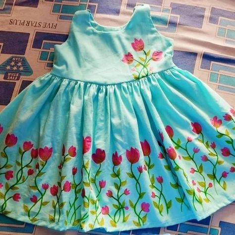 Fabric paint work...💙❤️ Customize any colour and size..🤗 DM for more details.. Contact.03047449213 #fabricpainting #outfitideas #formalwear #eiddress #eidcollection #westcoast #trending #boyscollection #islamabad #uk #usa #instagram #partywear #Multan #partyideas #paintwork #rawalpindi #islamabad #craftdress #crafting #kidswears #tiktokers #kpk #sindh #handmadework #handcrafted #Multan #Lahore #kidswears #boysdress @everyone Painting Sarees, Small Frocks, Girls Frocks, Painted Clothes Diy, Fabric Painting On Clothes, Hand Painted Dress, Cotton Frocks, Dress Painting, Fabric Paint Designs