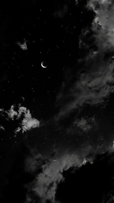 Astethic Black Wallpaper, Moon Pfp Aesthetic Dark, Toh Aesthetic Wallpaper, Mysterious Pfp Aesthetic, Wallpapers Aesthetic Iphone, Iphone Wallpaper Night, Scenery Aesthetic, Dark Black Wallpaper, Dark Landscape