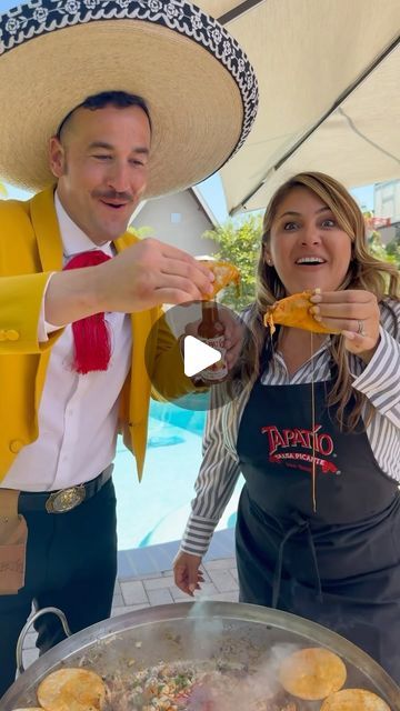 216K views · 13K likes | Jenny Martinez on Instagram: "Una Discada marinada con @tapatiohotsauce 🔥🌮  I had the honor of having Dolores, from the Tapatio family, and her amazing team at my house! We had so much fun creating this recipe and video for you guys! The tacos were a hit - you need to try this recipe!" Jenny Martinez Recipes, Jenny Martinez, Mexican Dishes, My House, Main Dishes, Tacos, On Instagram, Instagram