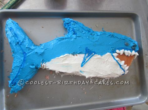 Coolest Shark Birthday Cake... This website is the Pinterest of birthday cake ideas Birthday Cake Red Velvet, Bruce The Shark, Birthday Cake Red, Shark Birthday Cake, Birthday Ecards Funny, Shark Birthday Cakes, Cake Red Velvet, Birthday Cake For Mom, New Birthday Cake