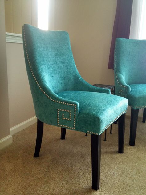 Turquoise chair Couch And Accent Chairs, Turquoise Dining Chairs, Turquoise Bathroom Decor, Purple Kitchen Decor, Turquoise Dining Room, Nailhead Furniture, Painting Chairs, Dining Chairs Uk, Turquoise Chair