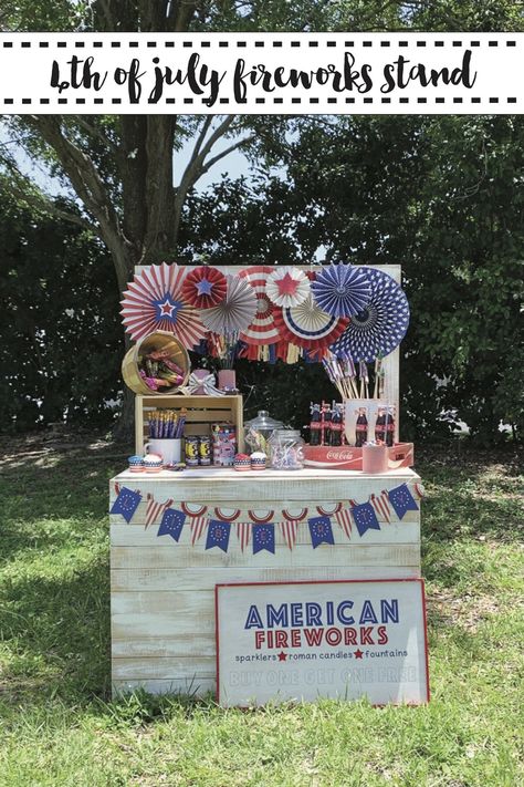 Host a Fourth of July party with a vintage style Fireworks Stand with inspiration from Everyday Party Magazine #sponsored @mymindseyeinc #FourthOfJuly #VintageFourthOfJuly #Fireworks Fireworks Stand, Fireworks Store, Patriotic Party Favors, Peach Bridal Showers, Firework Stands, Fourth Of July Fireworks, Fourth Of July Party, 4th Of July Photos, Roman Candle