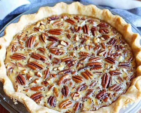 Condensed Milk Pecan Pie - Easy Recipes Idea Sweetened Condensed Milk Pie Recipes, Pecan Pie With Condensed Milk Recipe, Condensed Coconut Milk Recipes Desserts, Carmel Pie Sweetened Condensed Milk, Pecan Pie With Sweetened Condensed Milk, Condensed Milk Pecan Pie, Caramel Pie Condensed Milk, Recipes With Condensed Sweetened Milk, Condensed Milk Pie