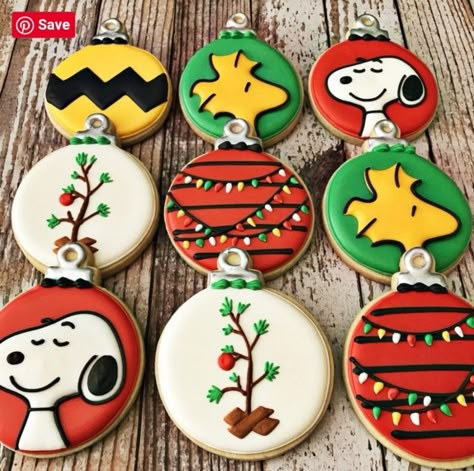 Decorated Christmas Cookies, Woodstock Christmas, Ornament Cookies, Christmas Tree Cookies, Sugar Cookie Designs, Peanuts Christmas, Cookies Christmas, Pretty Cookies, Xmas Cookies