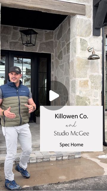 Killowen Construction | Tyler Farrell on Instagram: "Our beautiful spec home with @studiomcgee in @redledges is for sale! Here’s a quick view of the open concept living, dining, and kitchen areas. 
If you would like more info on this home, email us at 
welcome@killowenco.com 
or call Ty at 858-449-3763
•
•
•
•
#killowenconstruction #utahbuilders #utahhomes #utahnewconstruction #utahcontractor #utahhome #utahhomebuilder #utahbuilder #interiorinspiration #interiordesign #designinspo #parkcityhomes #openconceptkitchen #customcabinety #utahhomeforsale #hebercity #spechome #customhomebuilding #whiteoakfloors" Killowen Construction, Open Concept Living Dining, Living Dining And Kitchen, Spec Home, White Oak Floors, Open Concept Kitchen, Studio Mcgee, Kitchen Area, Living Dining