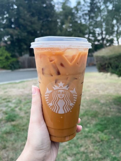 Starbucks Fall Healthy Drinks, Keto Pumpkin Drink Starbucks, Starbucks Keto Fall Drinks, Healthy Psl Starbucks, Fall Healthy Starbucks Drinks, Starbucks Fall Drinks Iced Low Cal, Low Carb Fall Starbucks Drinks, Low Calorie Starbucks Drinks Iced Coffee Pumpkin, Healthy Fall Starbucks Orders