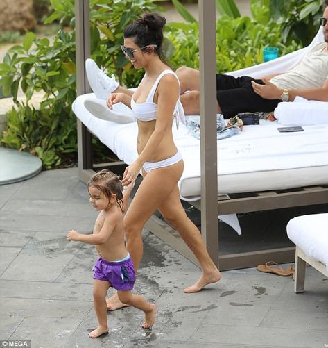 All that hard work: Kourtney has often showed her Snapchat followers her grueling workout ... Bathing Suit Websites, Kourtney Kardashian Snapchat, Kardashian Snapchat, Kourtney Kardashian And Scott Disick, Kourtney Kardashian And Scott, Peplum Swimsuit, Kardashian Show, Snapchat Marketing, Triangle Bathing Suit