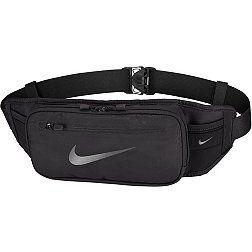 Nike Run Hip Pack Nike Hip Pack, Basketball Shoes For Men, Sport Nike, Nike Bags, Hip Pack, Running Belt, Nike Brand, Quick Release Buckle, Hip Bag