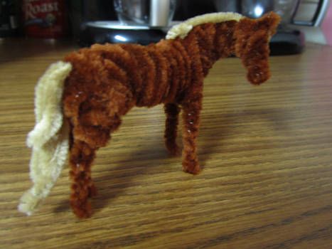 SaddlePotato User Profile | DeviantArt Horse Camp Ideas, Horse Tutorial, Pipe Cleaner Projects, Horse Activities, Craft Pipe Cleaner, Pipe Cleaner Animals, Pipe Cleaner Craft, Pipe Cleaner Art, Horse Camp