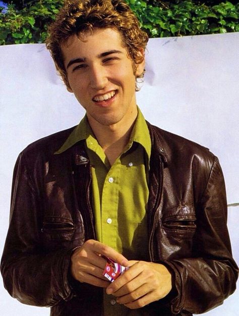 ♡ So gorgeous Thomas Bangalter ♥ Daft Punk Unmasked, Punk Guy, Thomas Bangalter, Alpha Art, Punk Music, Dirty Blonde, Daft Punk, Cartoon Crossovers, Dream Boy