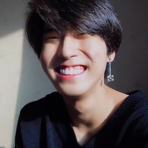 Han Jisung, Fanfiction, The Story, Books Wattpad, Wattpad, Books, Hair