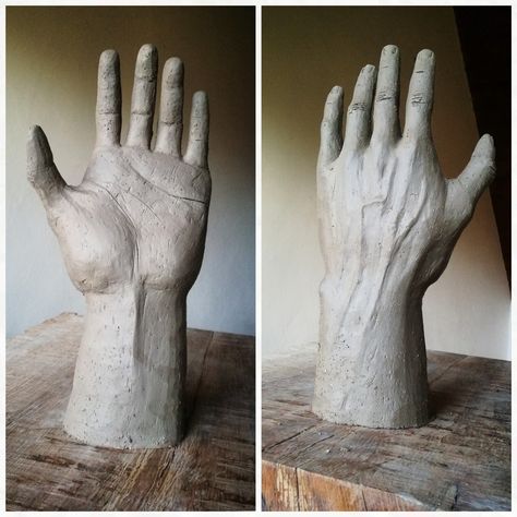 Clay Hands Sculpture, Clay Hand Sculpture, Clay Hands, Hand Holding Something, Sculpture Art Clay, Head Sculpture, Clay Hand, Hand Sculpture, Tanah Liat