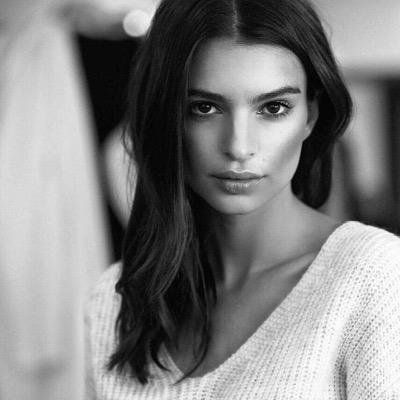 Pictures & Photos of Emily Ratajkowski - IMDb Super Models, Irina Shayk, Emily Ratajkowski, Black And White Portraits, White Photo, Beauty Inspiration, White Photography, Pretty Face, Paloma