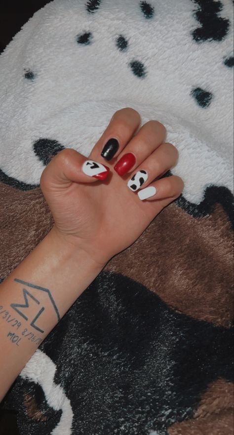 Cute Acrylic Nails Western, Western Acrylic Nails Ideas, Nail Ideas Western Simple, Western Nails Country Simple, Nails Acrylic Cowgirl, Western Nails Punchy, Western Hoco Nails, Western Birthday Nails, Vegas Nfr Nails