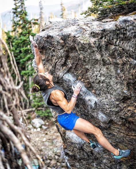 Alex Puccio, Buff Women, Best Rock, Instagram Beauty, Rock Climbing, The Beast, Bouldering, Beauty And The Beast, Climbing