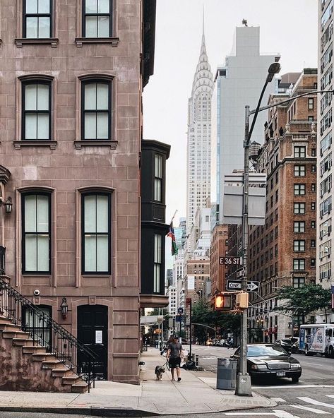 Nyc Aesthetic, Chrysler Building, Nyc Life, New York Life, Cultural Architecture, City Vibe, Salou, Dream City, City Street